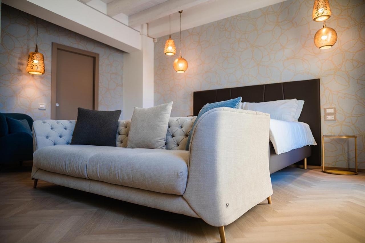 Luxury Suites Rocopom - Lake Front Malgrate Exterior foto